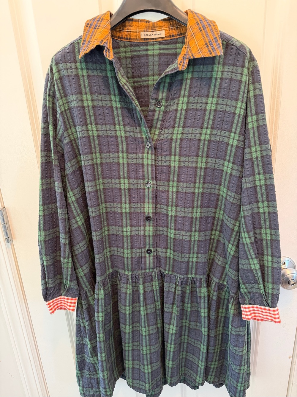 Stella Nova Green Plaid Long-Sleeve Dress with Contrasting Collar